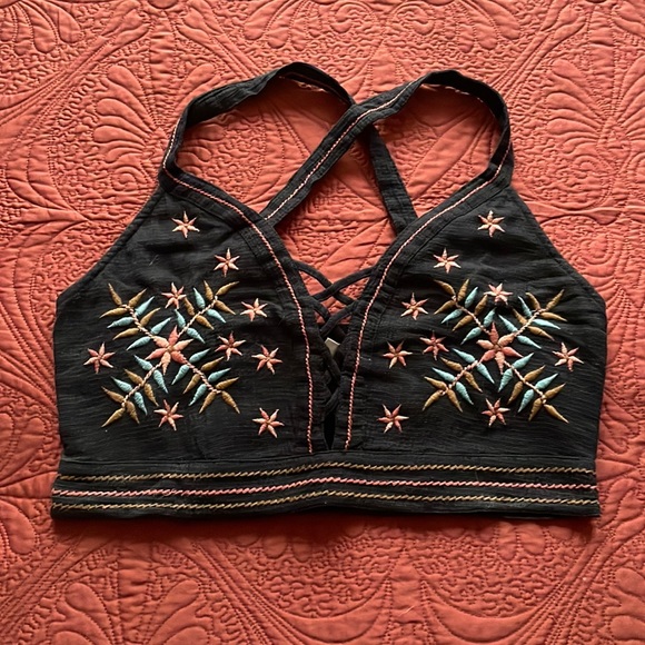 NWOT AE Crop top - Picture 1 of 4